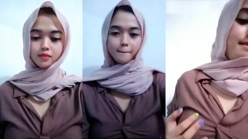 Jilboobs Pamer Tetek Besar